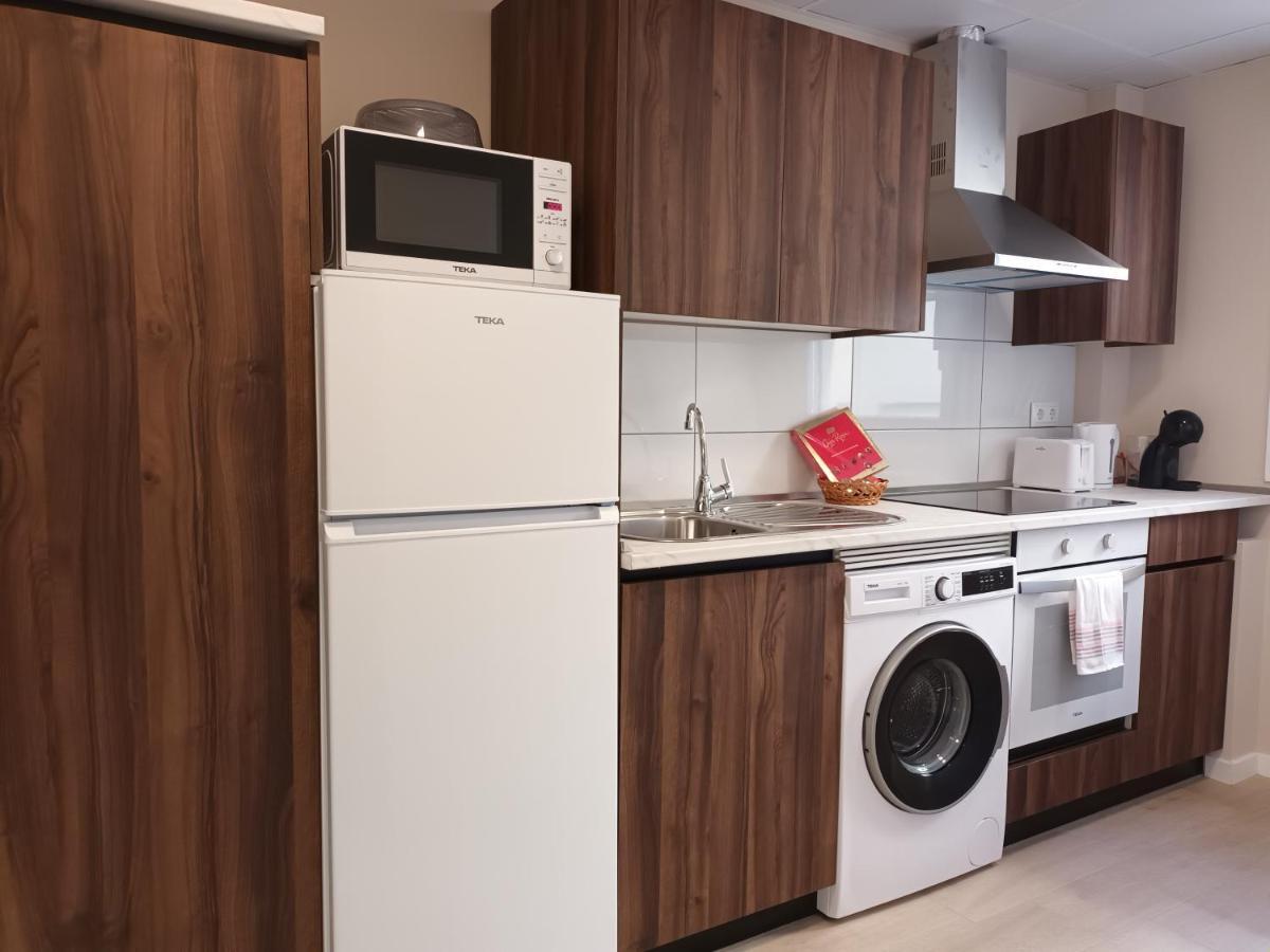 La Casona Del Eboni Apartment อัลกาลาเดเอนาเรส ภายนอก รูปภาพ