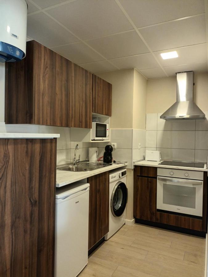 La Casona Del Eboni Apartment อัลกาลาเดเอนาเรส ภายนอก รูปภาพ