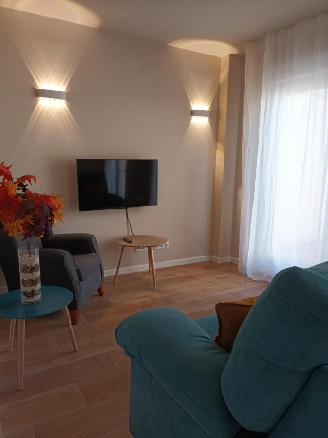 La Casona Del Eboni Apartment อัลกาลาเดเอนาเรส ภายนอก รูปภาพ
